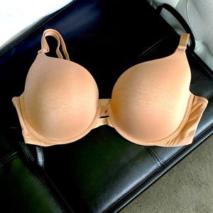 VS Padded Perfect Coverage bra